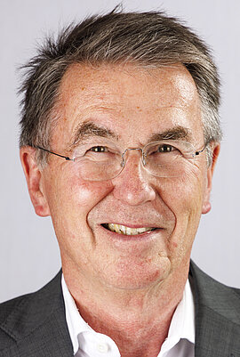 Prof. Dr. med. Volker Möbus Prof. Dr. med. Volker Möbus Schatzmeister